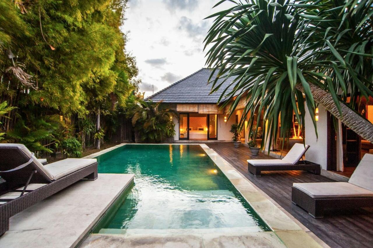 Seminyak Villa Luaran gambar