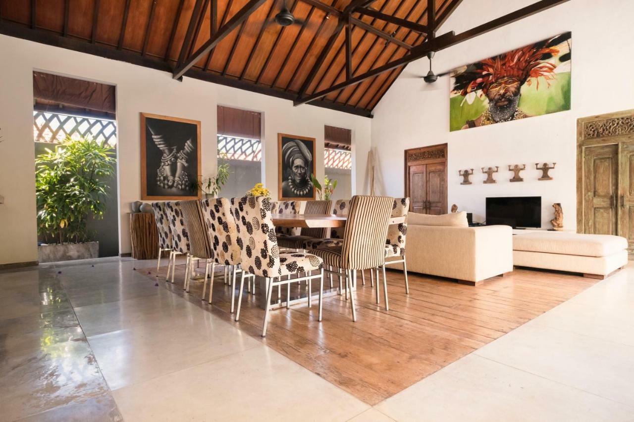 Seminyak Villa Luaran gambar