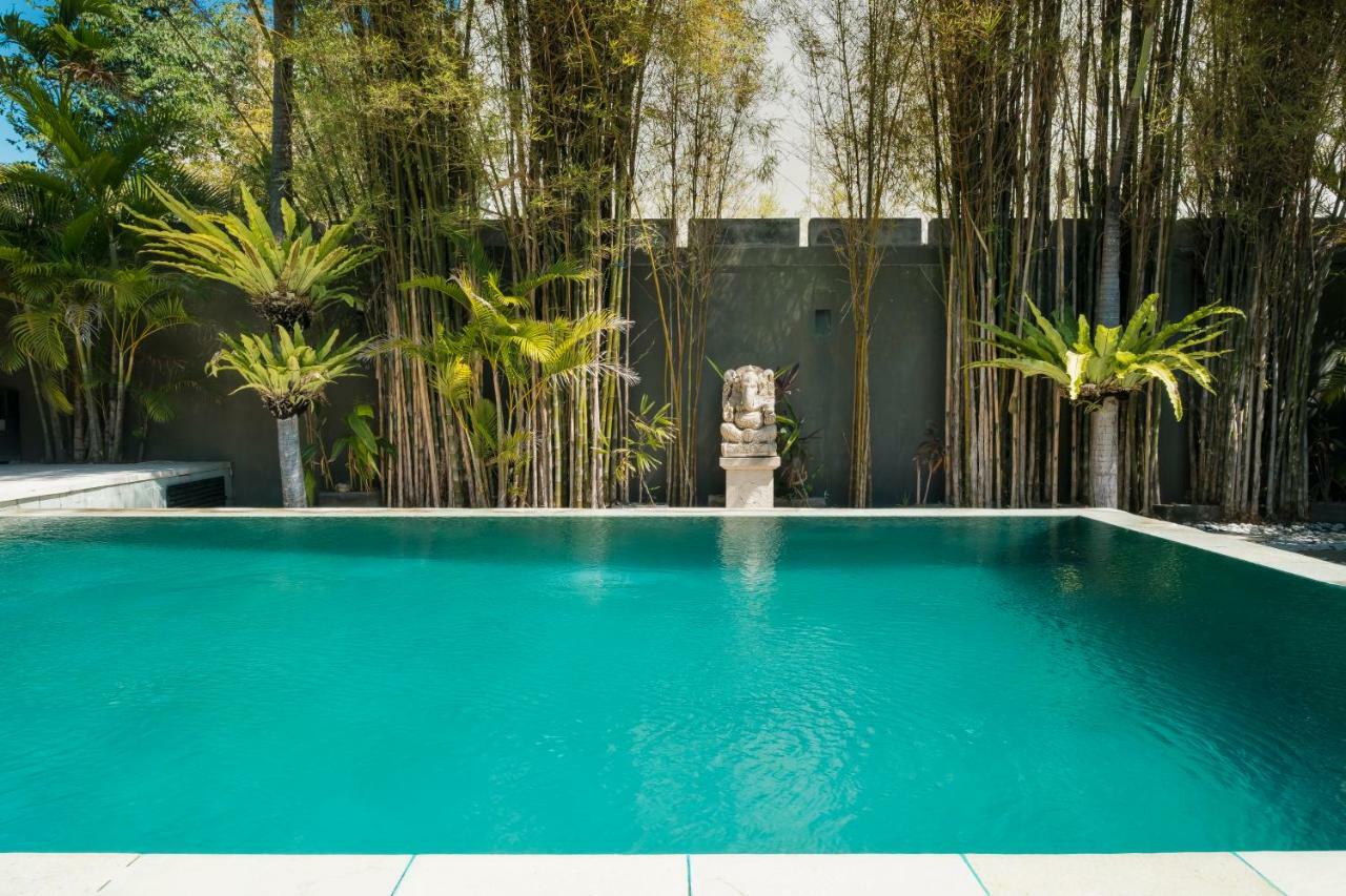 Seminyak Villa Luaran gambar